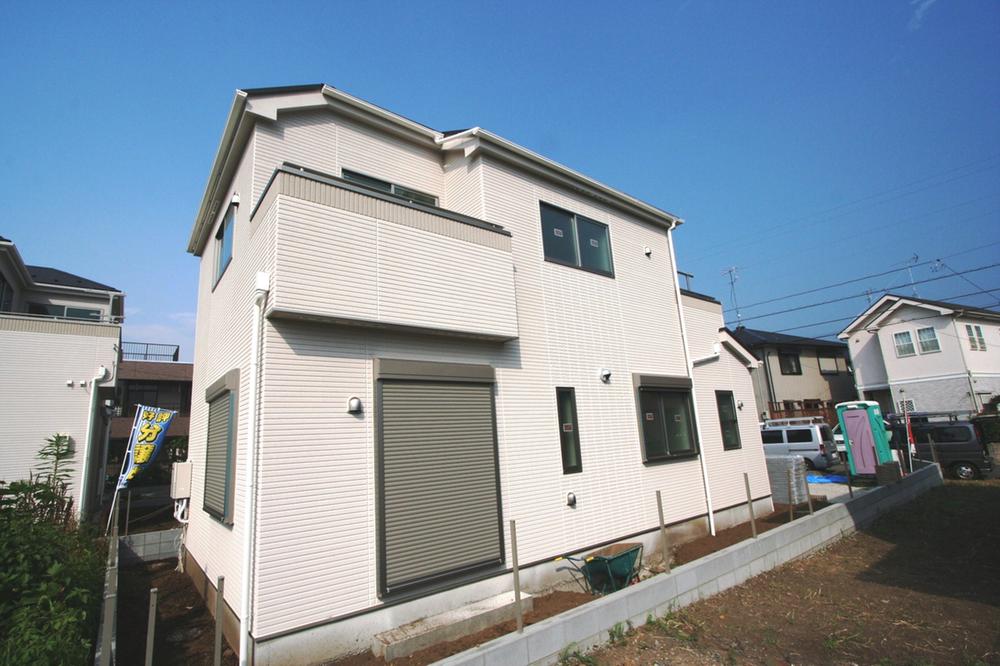 Sale already cityscape photo. Local (July 2013) Shooting