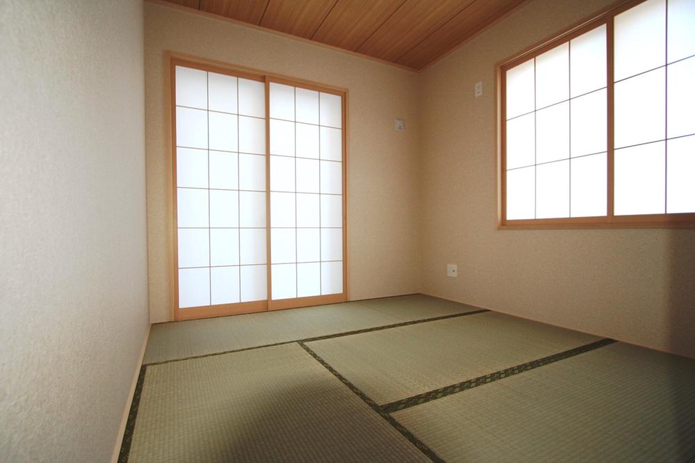 Non-living room. Local (12 May 2013) Shooting