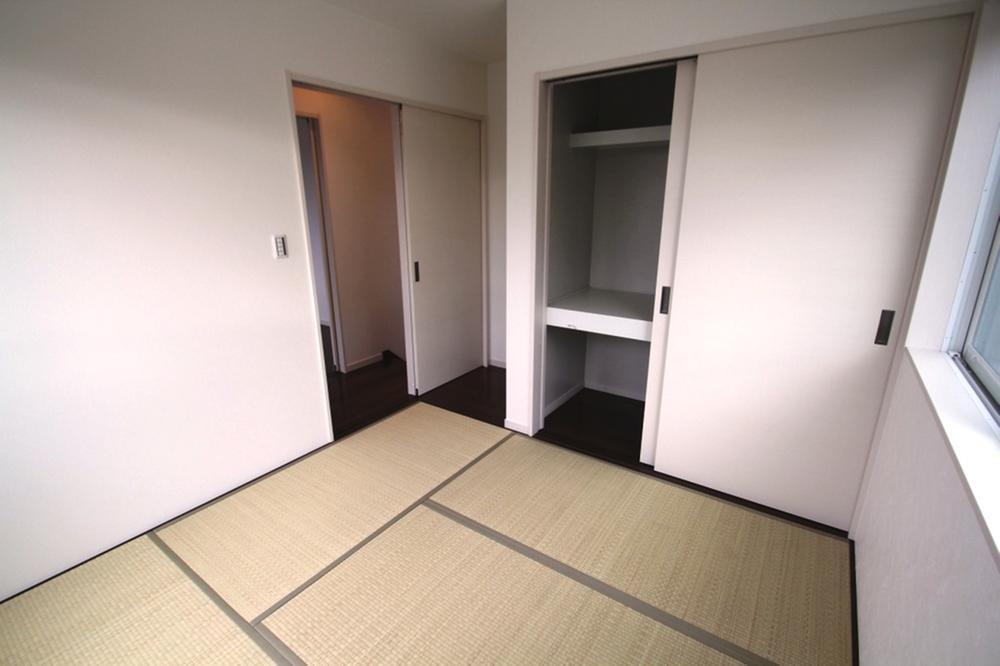 Non-living room. Modern Japanese-style room