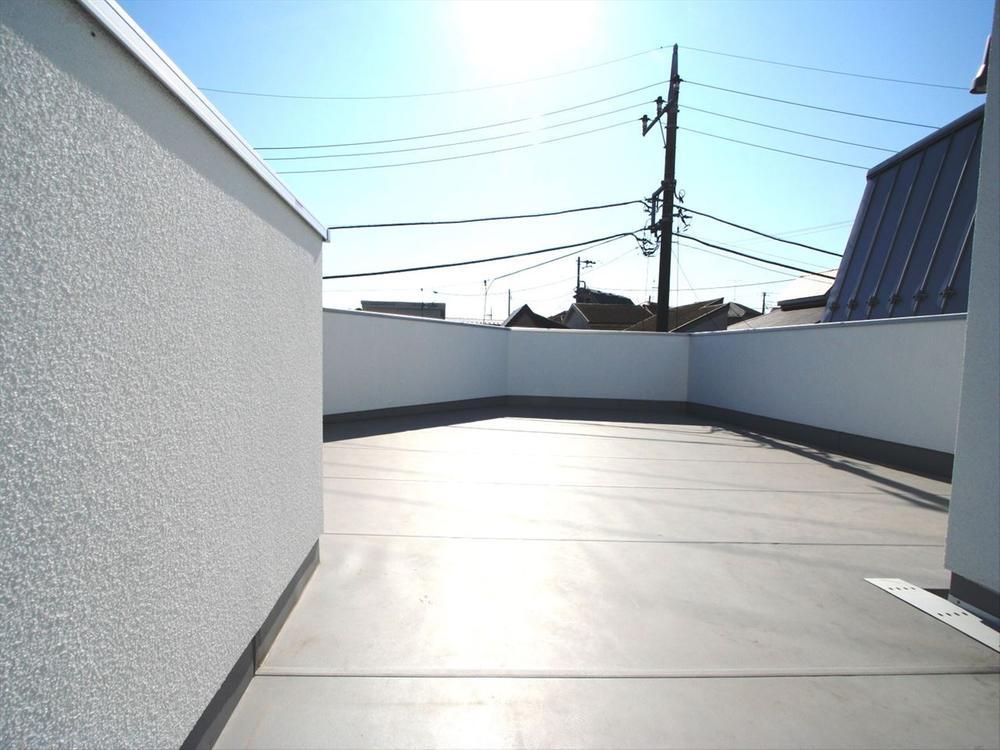 Construction ・ Construction method ・ specification. Sky balcony