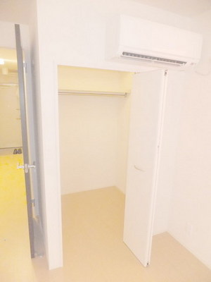 Receipt. Storage of spread