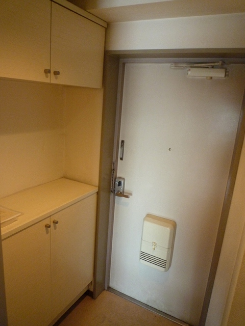 Entrance. ※ Image floor plan of the inverted type