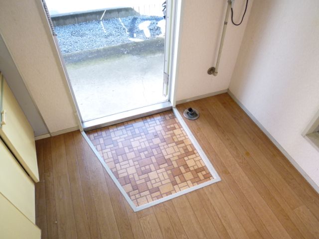 Entrance. ☆ It is the entrance space ☆