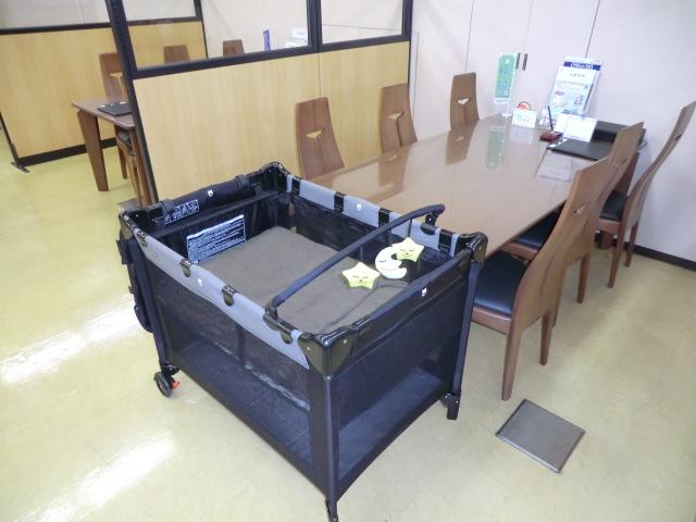 Other. Please be assured that meeting can be while watching the children