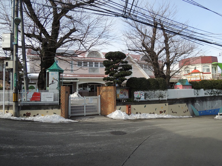 kindergarten ・ Nursery. Tamagawa central kindergarten (kindergarten ・ 815m to the nursery)