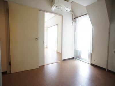 Living and room. Flooring warmth of wood friendly