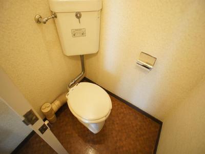 Toilet. Since the bus toilet by, every day, Comfortable Toilet