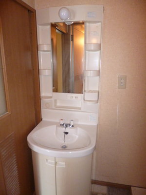 Washroom.  ☆ There washbasin independent ☆ 