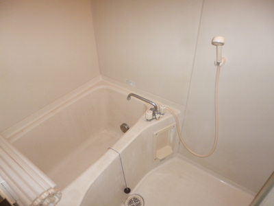 Bath.  ☆ With reheating function ☆ Spacious bathroom ☆ 