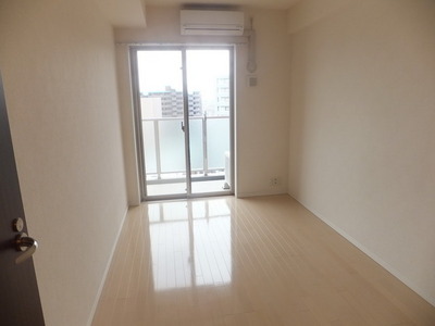 Other room space. There is air conditioning in each room