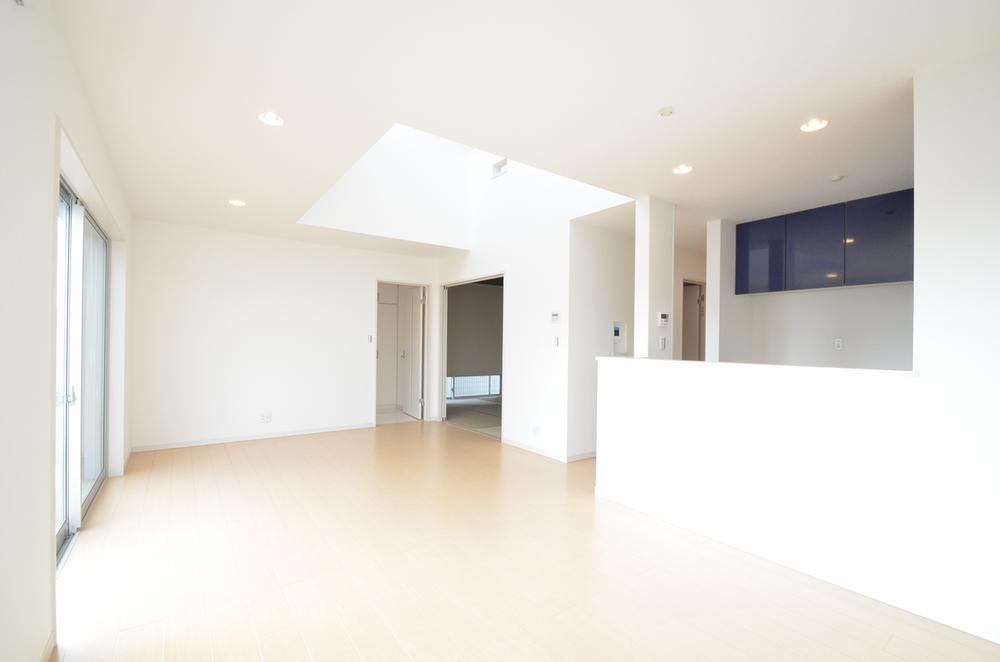 Same specifications photos (living). Since the family gather LDK is as large as 20 Pledge, Please lay out your favorite furniture ☆