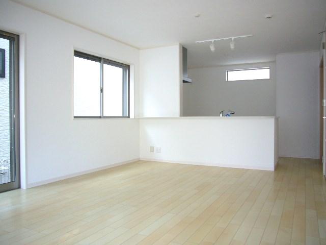 Living. 10 Building living