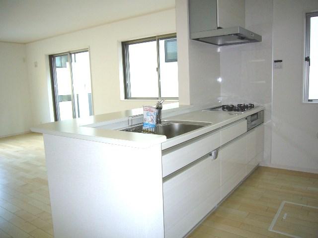 Kitchen. 10 Building kitchen