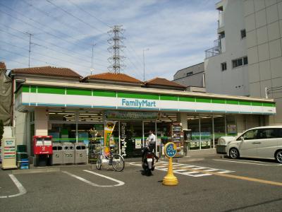 Convenience store. FamilyMart Nakazato Morino store (convenience store) to 400m