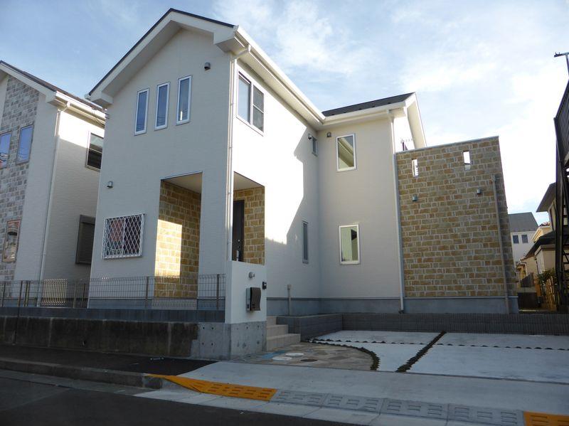 Local appearance photo. December 2013 shooting