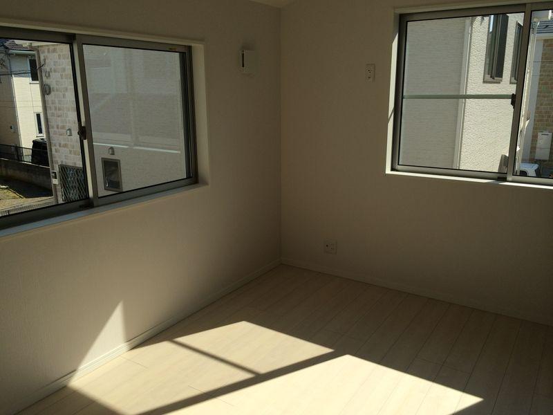 Non-living room. Western-style 6 Pledge