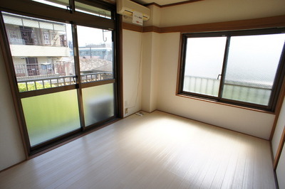 Living and room. Bright living room with two-sided lighting