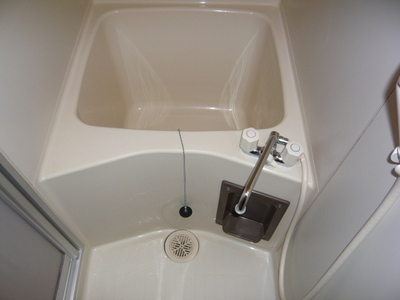 Bath. bus ・ It is also stuck in the spacious bath because the toilet of another