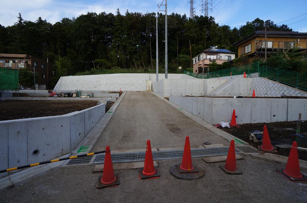 Local appearance photo. Local (10 May 2013) Shooting