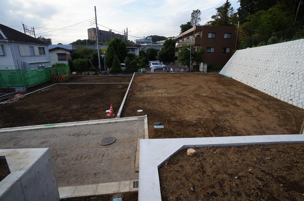 Local appearance photo. Local (10 May 2013) Shooting