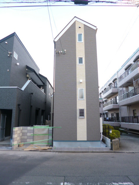 Building appearance.  ☆ New construction property ☆