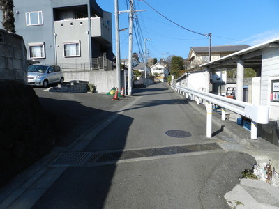 Other. 1m until the front road (Other)