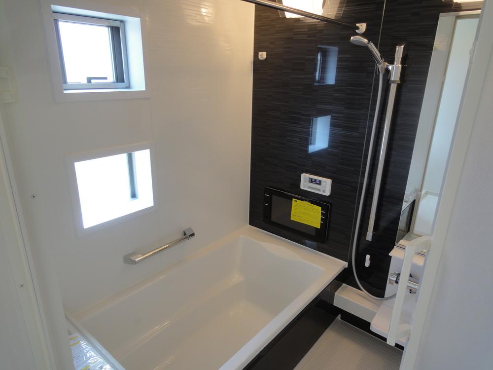 Bathroom. Building 3