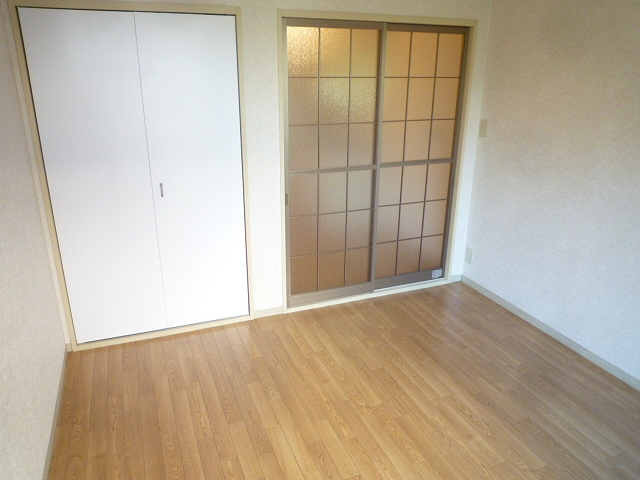 Other room space. Western style room