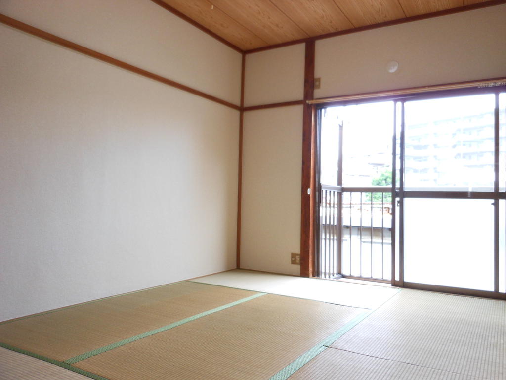 Other room space. Japanese-style room! !
