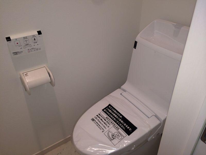 Toilet. 1 ・ Second floor