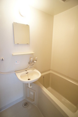 Bath. bath ・ Slowly bus time since the toilet of another ☆