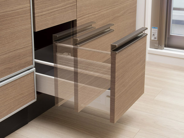 Kitchen.  [Bull motion function with slide storage] The door of the kitchen of the slide housing, Adopted a bull motion function, Soften the impact when the door is closed, It closes slowly.