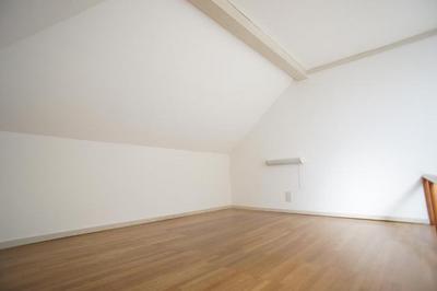 Living and room. If it rises the stairs of the loft, Another world. The longing of the two-stage bet of childhood