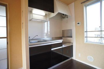 Kitchen. Kitchen feeling of luxury in a calm color