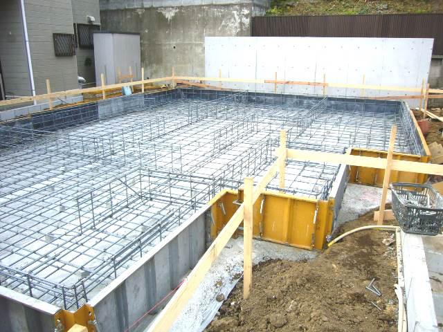 Local appearance photo. Building 2 Under construction