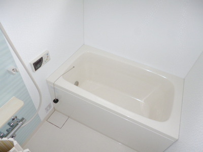 Bath. Convenient Reheating function with bus