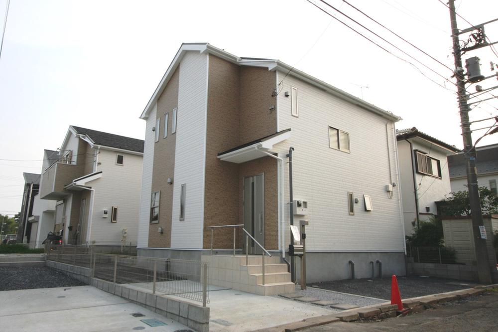 Sale already cityscape photo. Local (August 2013) Shooting