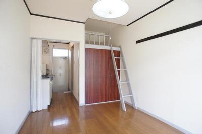 Living and room. Flooring warmth of wood friendly