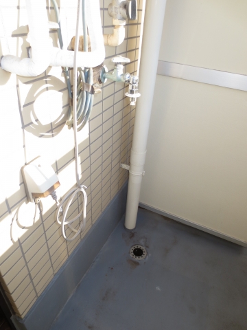 Other Equipment. Outdoor washing machine Storage