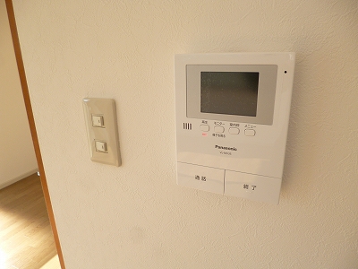 Other. Spacious counter kitchen