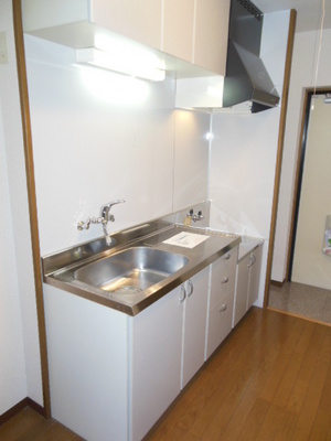 Kitchen. Will be in a two-burner stove can be installed large kitchen