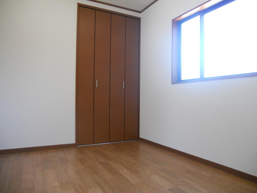 Non-living room. Indoor (September 2013) Shooting