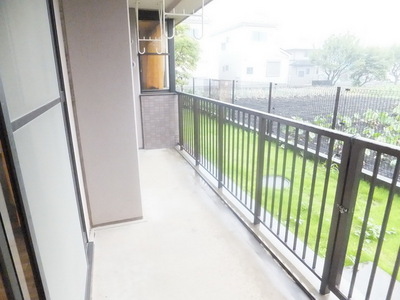 Balcony. Spacious balcony