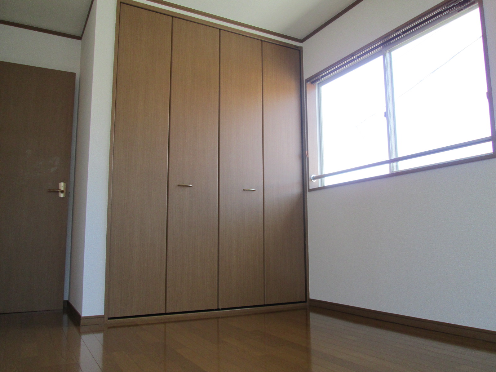 Living and room. North Western-style