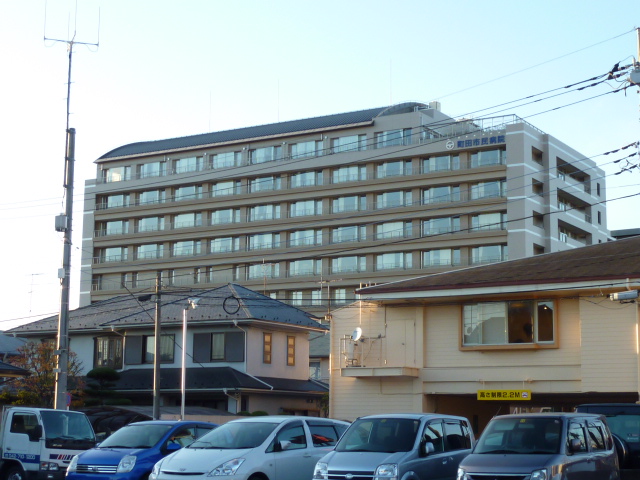 Hospital. 366m citizens to the hospital (hospital)