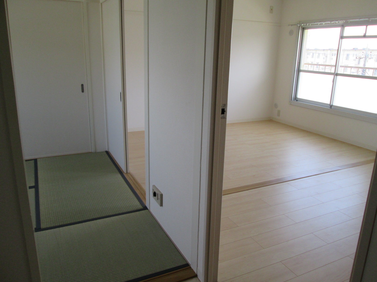 Living and room. Room seen from the entrance