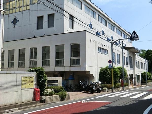 Junior high school. 1700m to the third junior high school