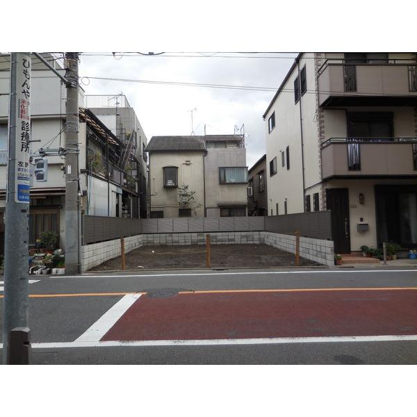 Local land photo. Your favorite manufacturer, You can architecture at builders.