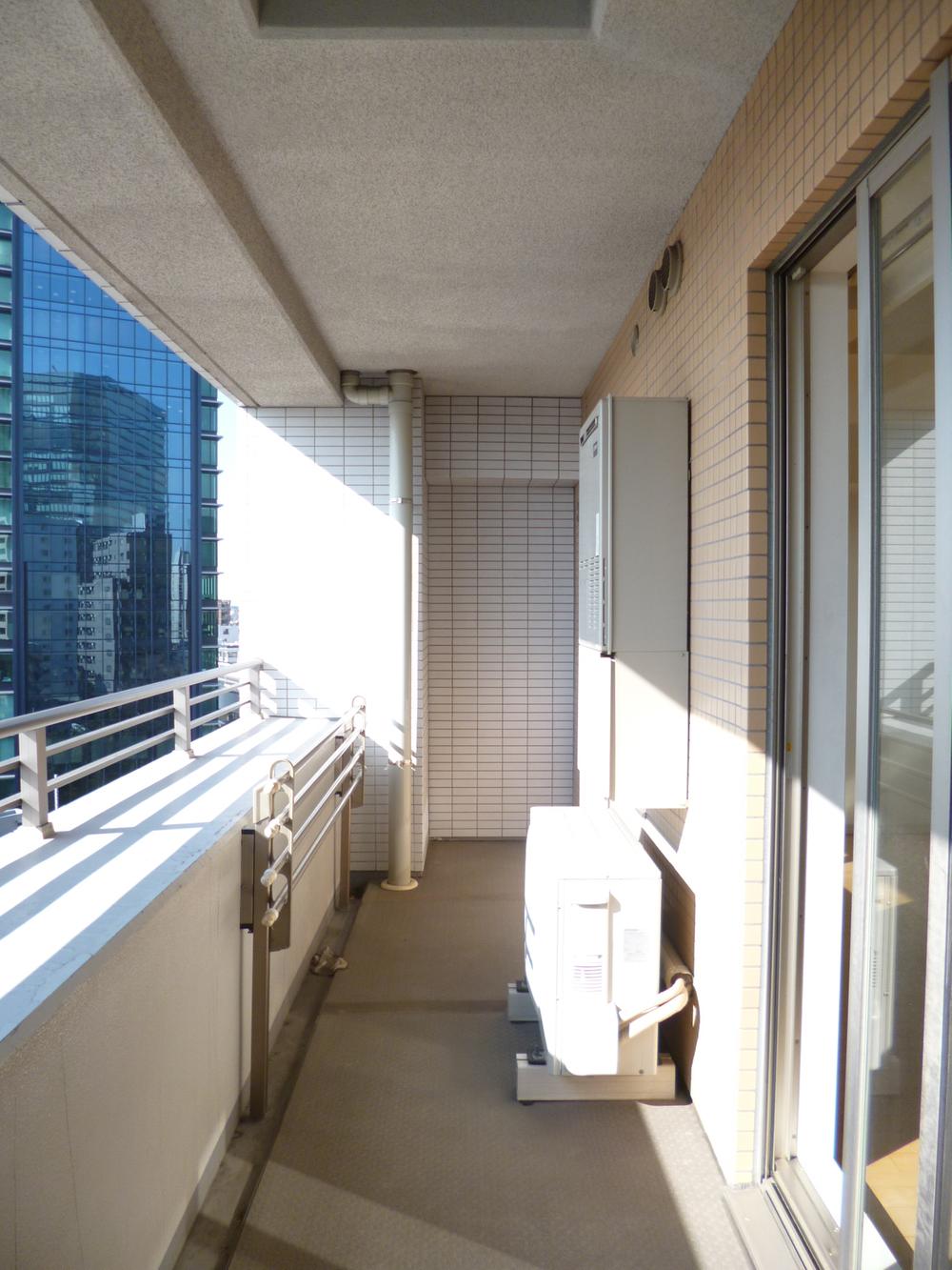 Balcony. Local (January 2013) Shooting