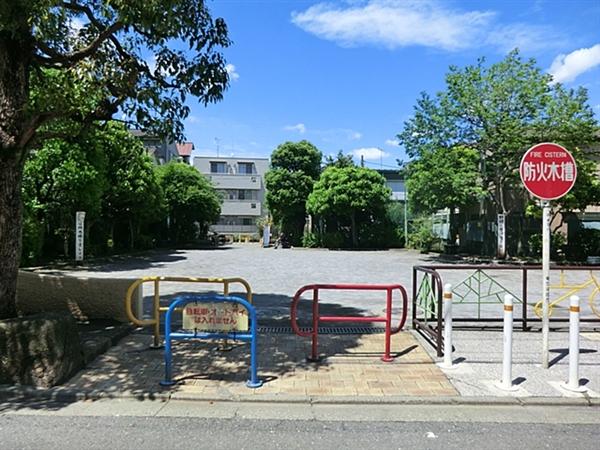 park. 126m until Kitasenzoku north children's park